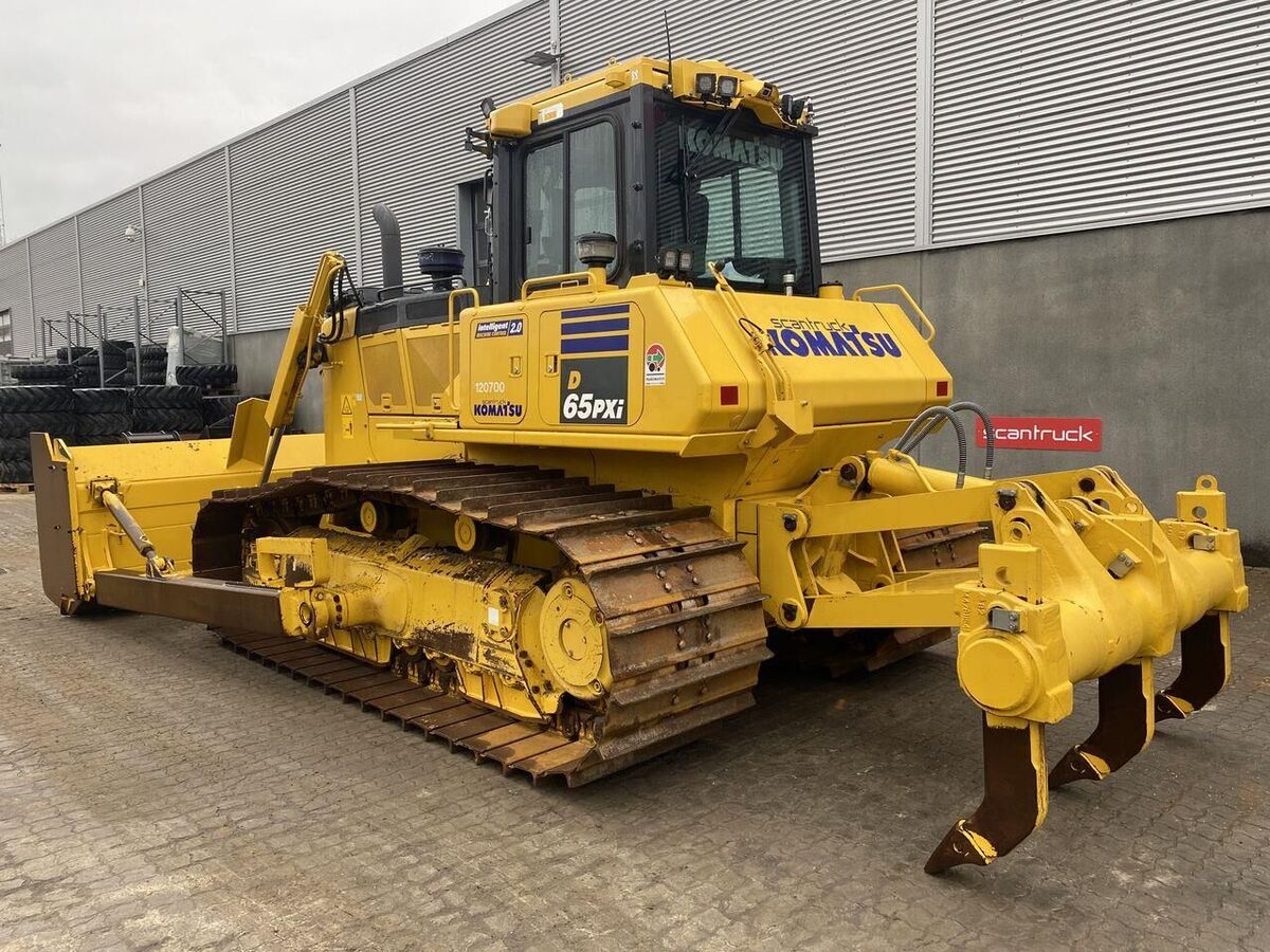 Komatsu D65PXI-18EO 2