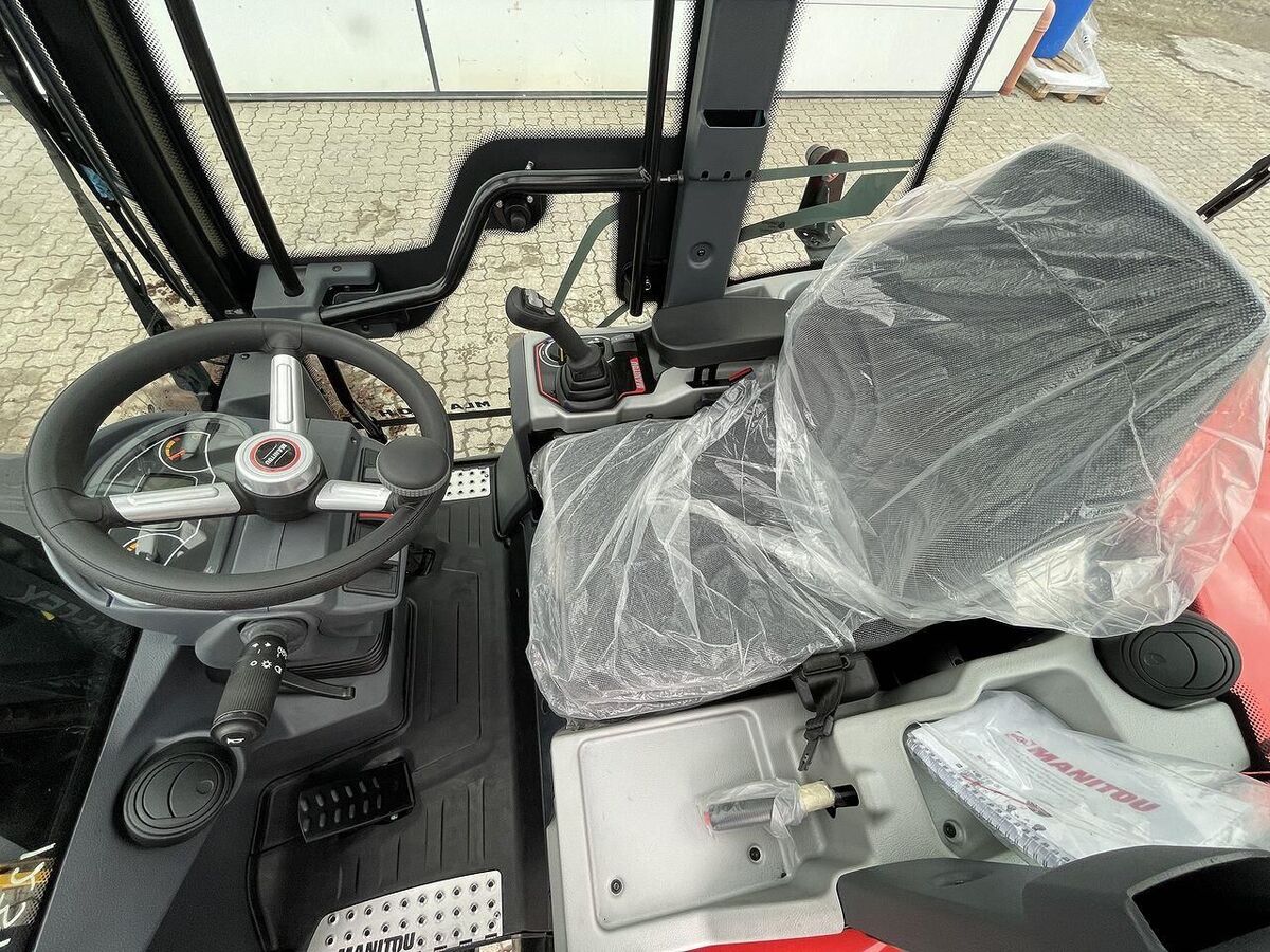 Manitou MLA 5-50H CAB ST5 3