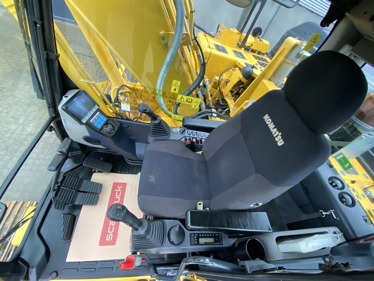 Komatsu PC170LC-11EO 3