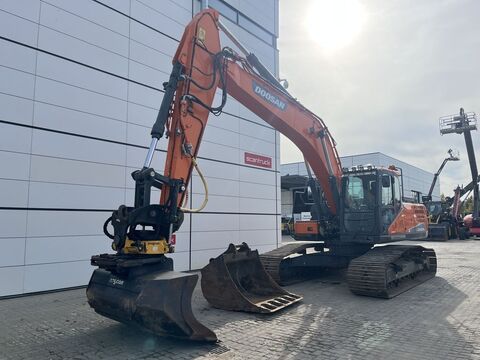 Doosan DX255LC-5