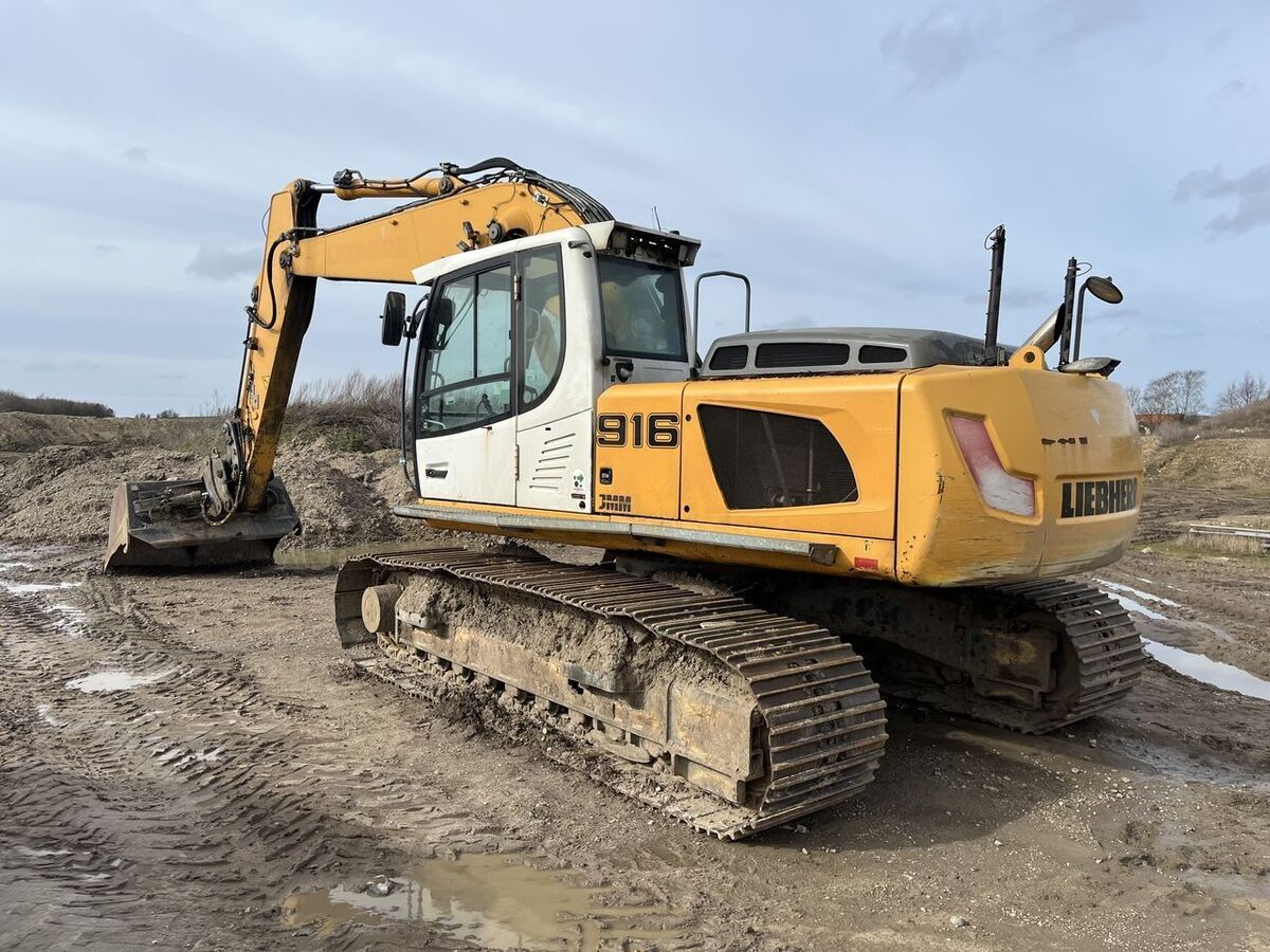 Liebherr 916 2