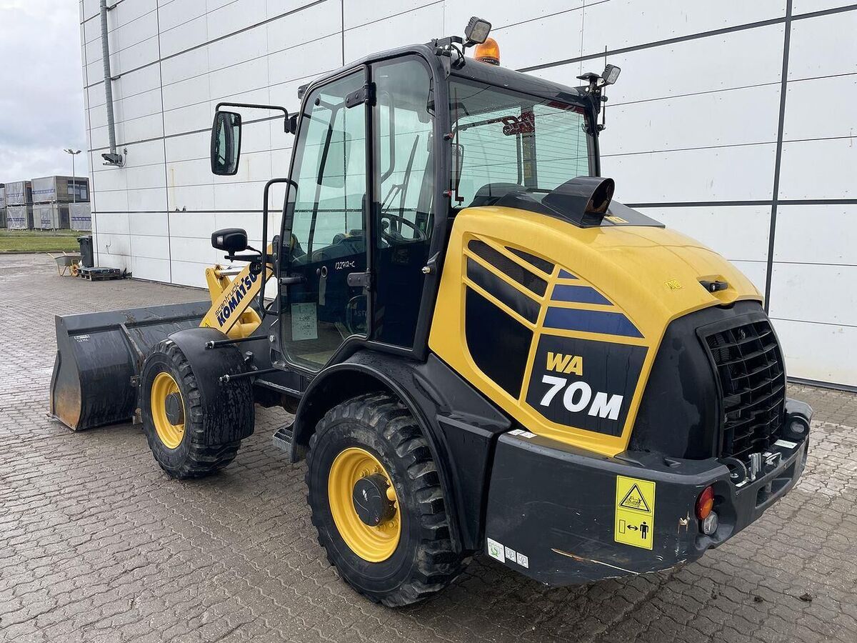 Komatsu WA70M-8EO 2