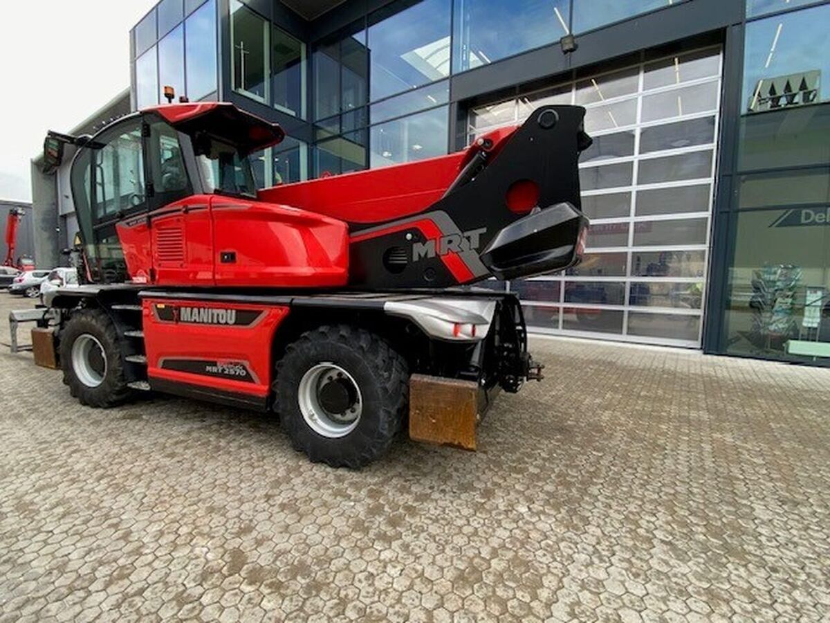 Manitou MRT2570 VISION+ ST5 2