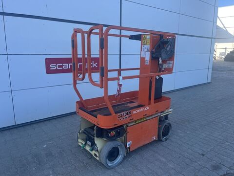JLG 1230ES