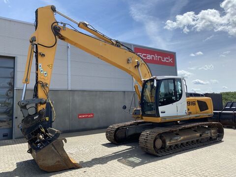 Liebherr 916