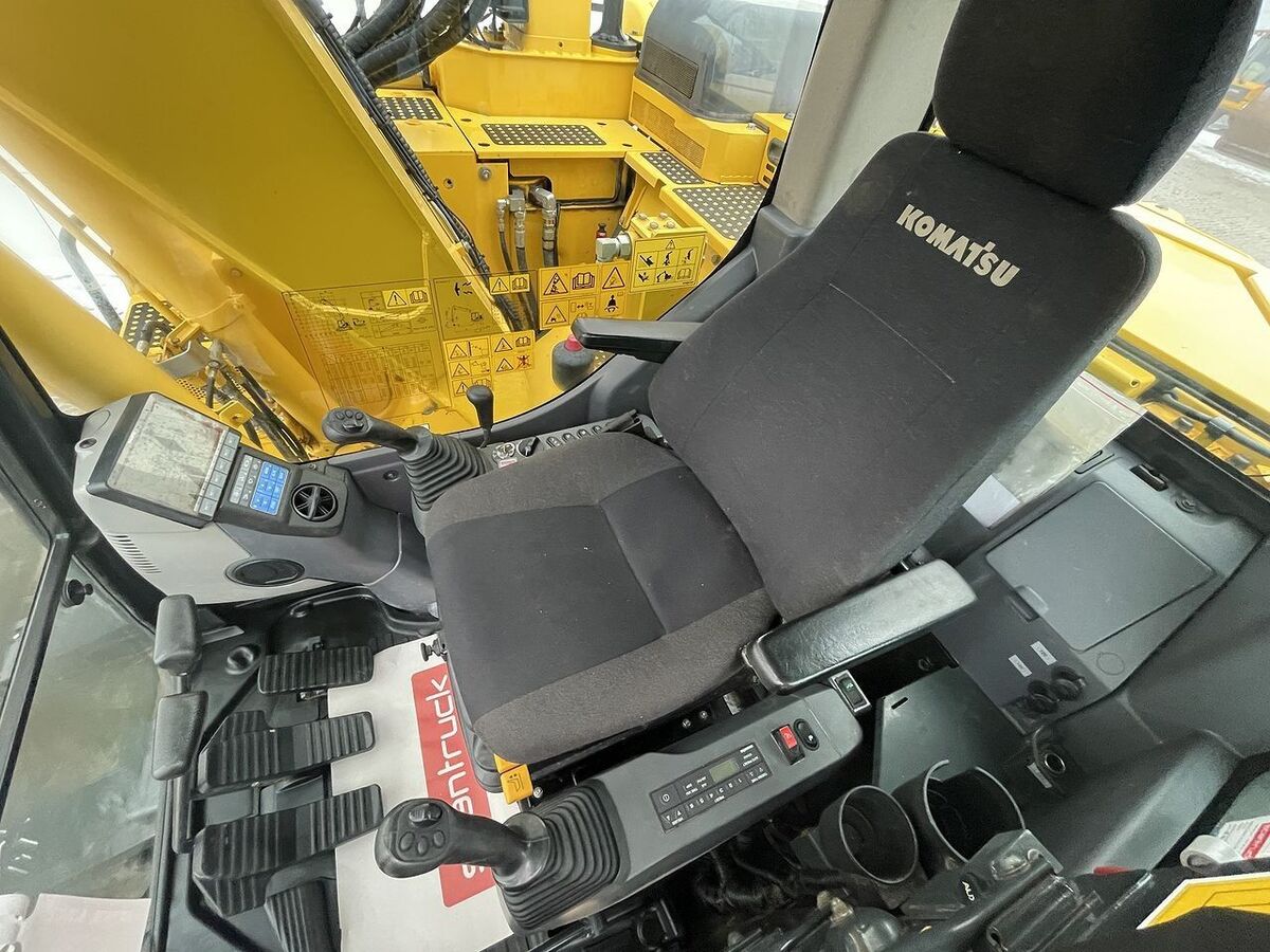 Komatsu PC138US-11 3