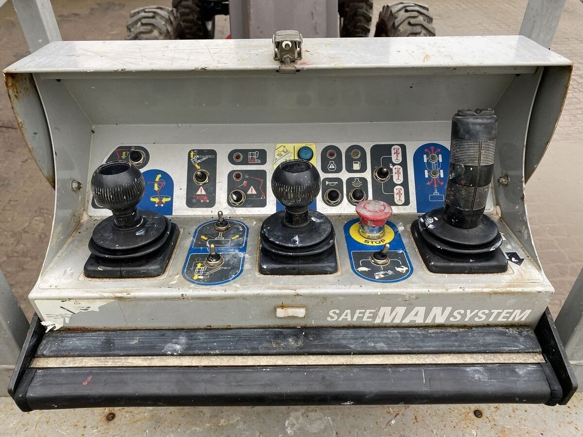 Manitou 160ATJ+ RC 3