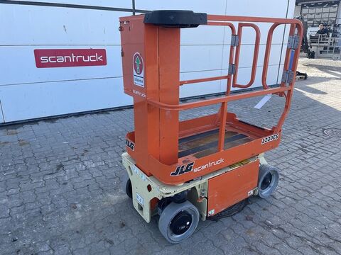 JLG 1230ES