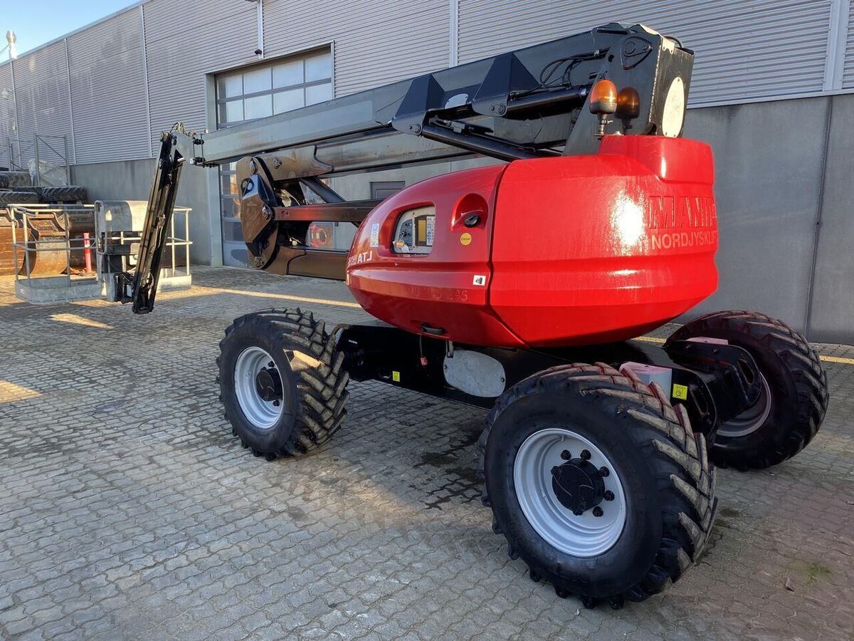 Manitou 200ATJ RC 2