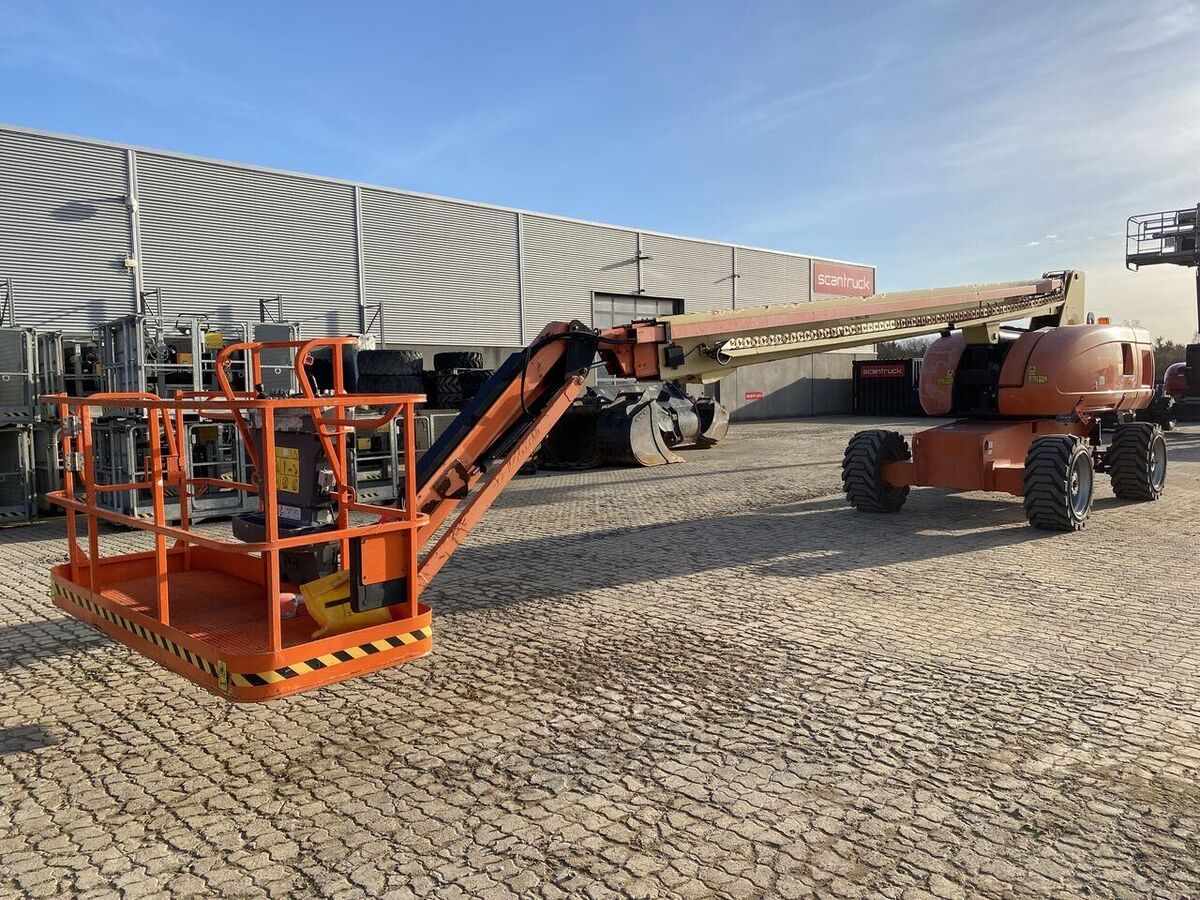 JLG 860SJ 1