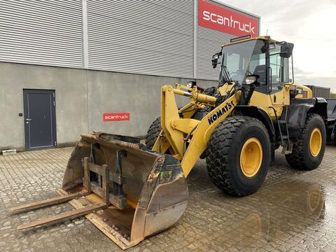 Komatsu WA200-7