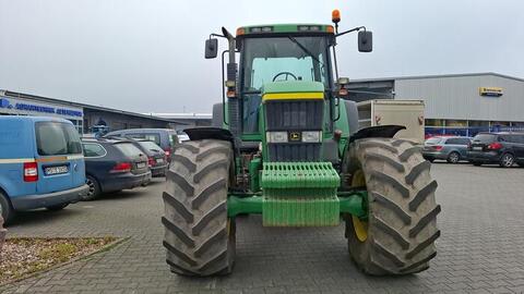 John Deere 7710