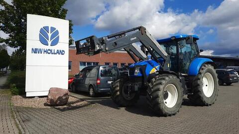 New Holland T6070