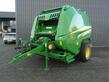 John Deere V461R