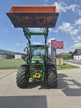 John Deere 6125R