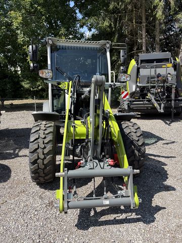Claas Torion  530