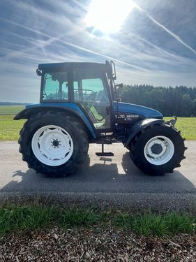 New Holland TL70 (4WD)