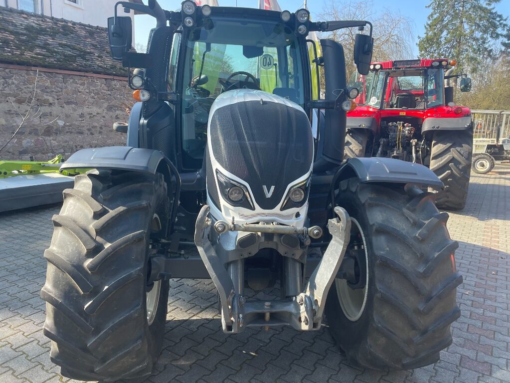 Valtra N 174  3
