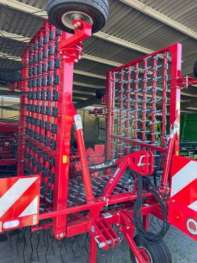 Horsch CURA 6ST