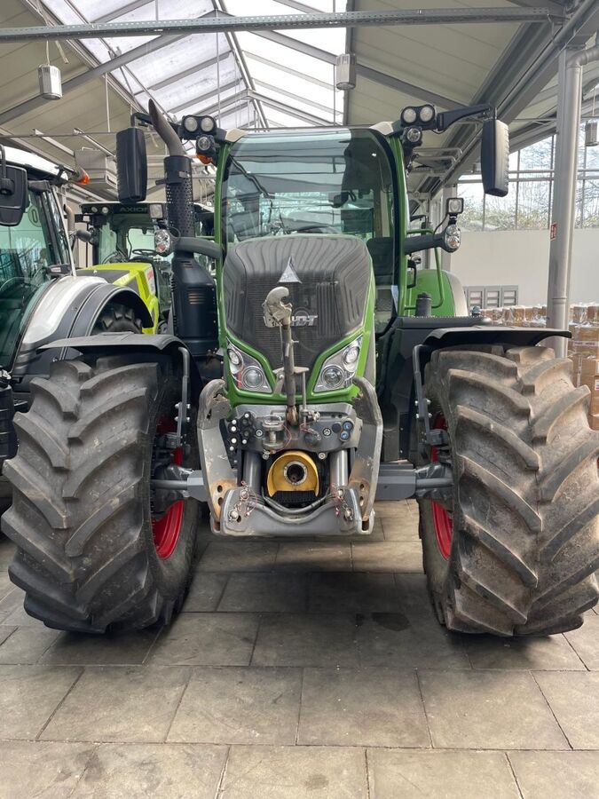 Fendt 724 Vario S4 3