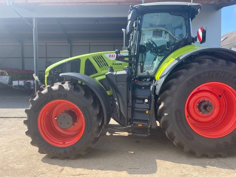 CLAAS AXION 930 Cmatic CEBIS