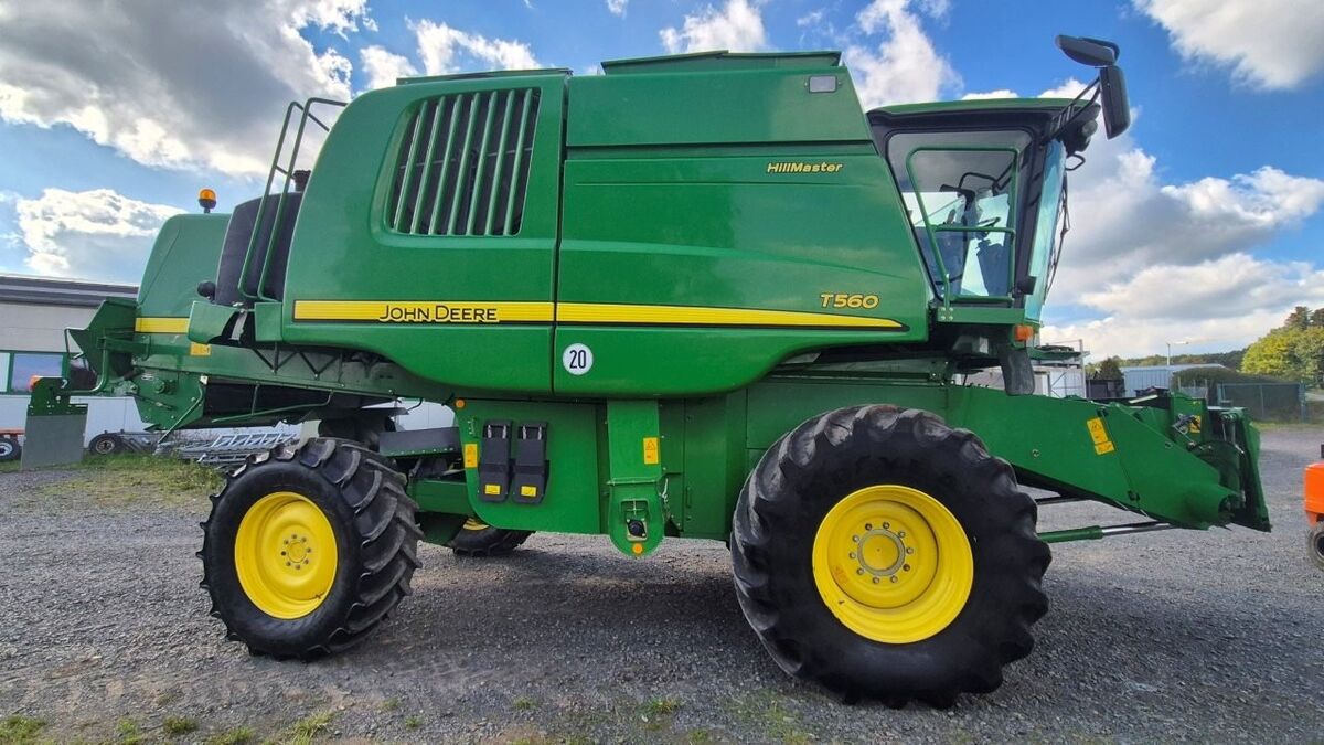 John Deere T560 HM 2