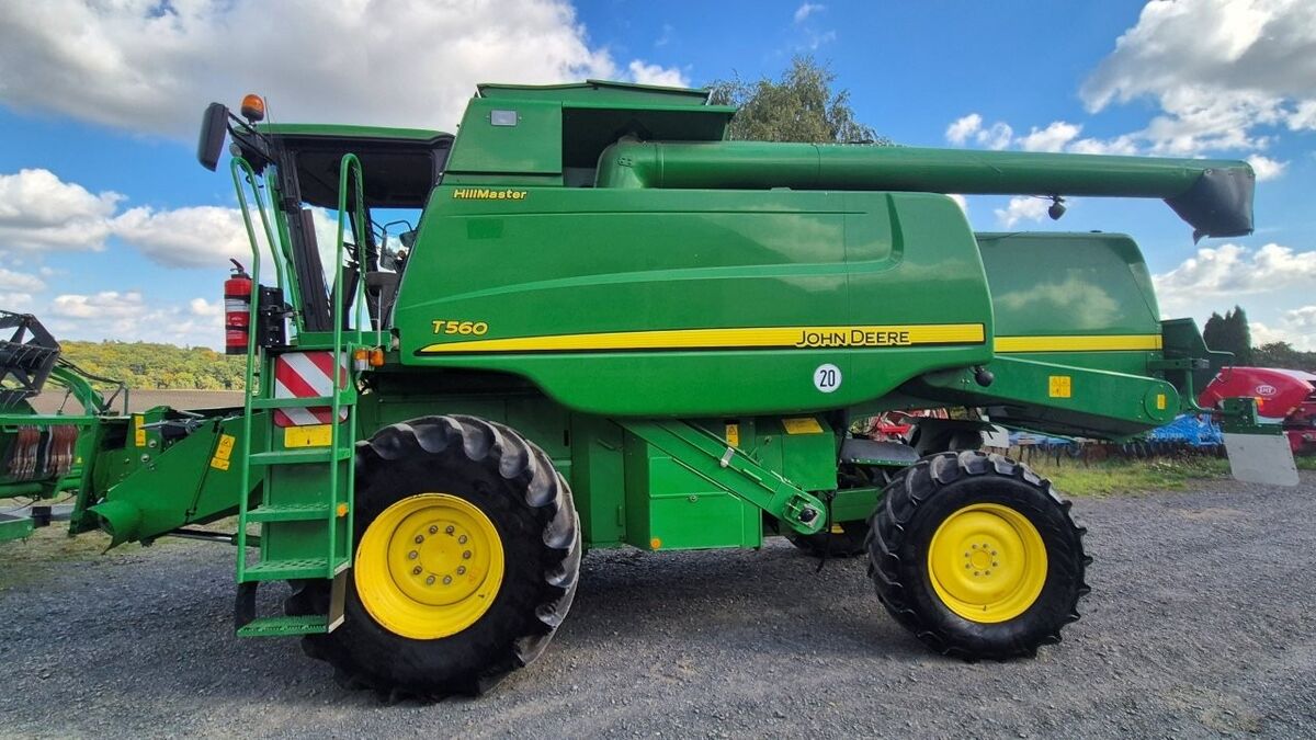 John Deere T560 HM 3