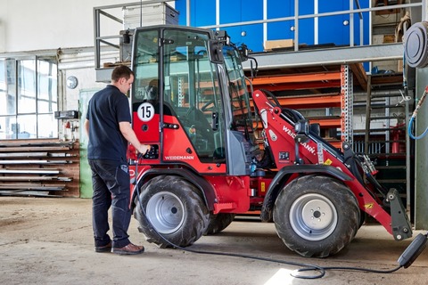 Sonstige Hoflader 1190 E