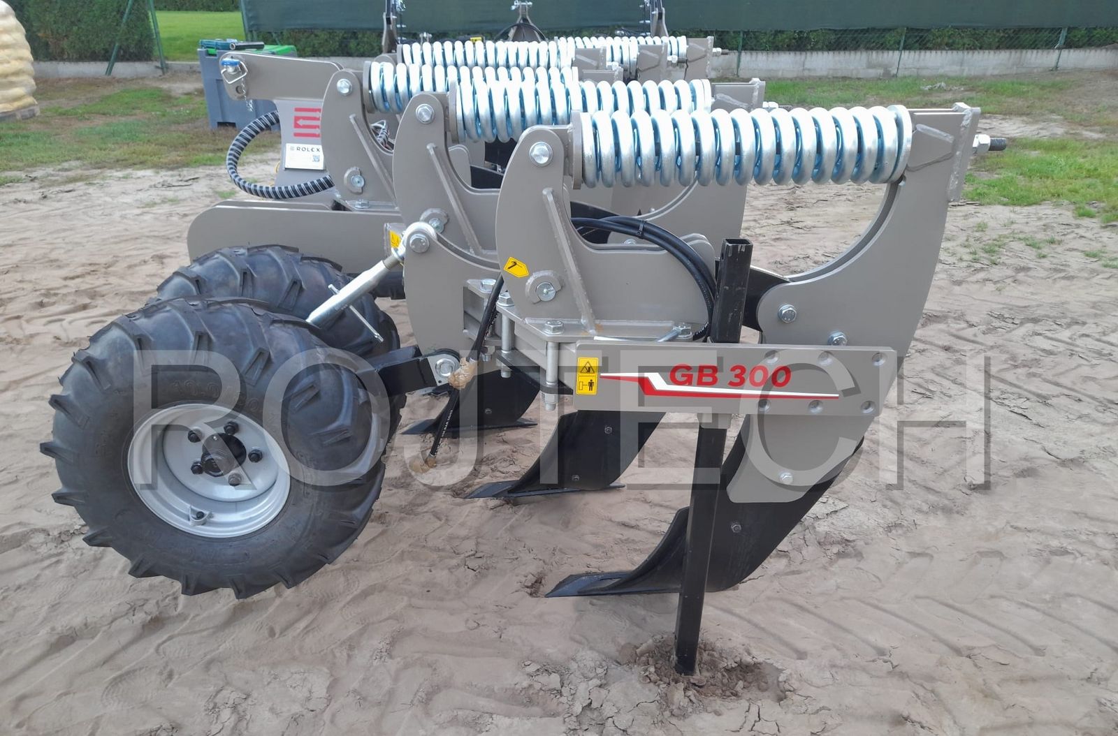 Untergrundlockerer mit NON STOP-Federsicherung 3 3