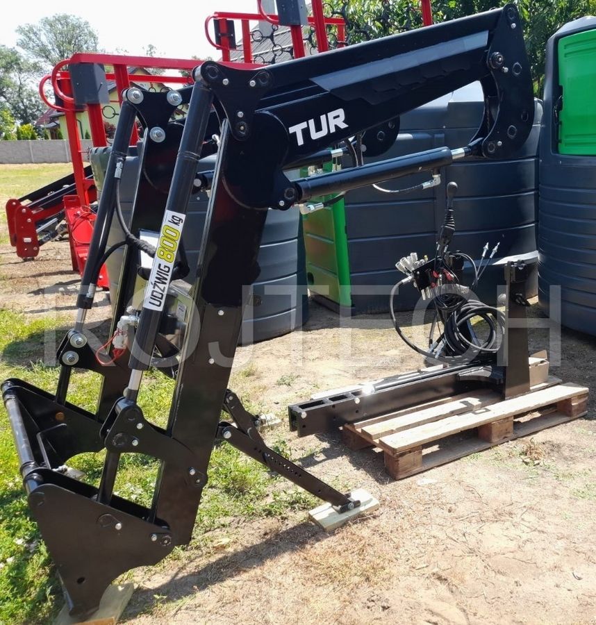 Frontlader-Hubkraft 800 kg, LOVOL, FOTON,SOLIS 3