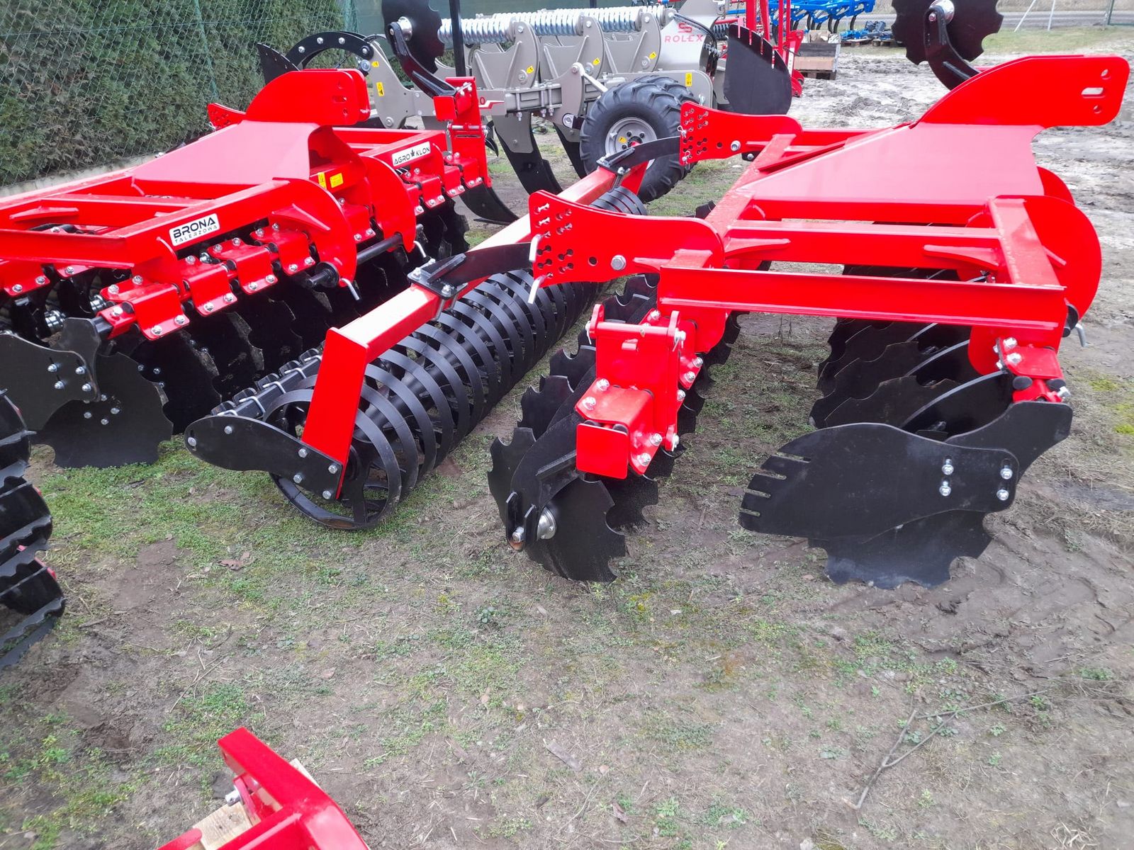 Scheibenegge 3 Meter breit, C-förmiger Schaft 2