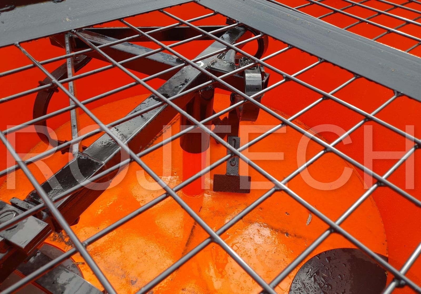 Betonmischer mit Zapfwellenantrieb 1200 L MIXER 2