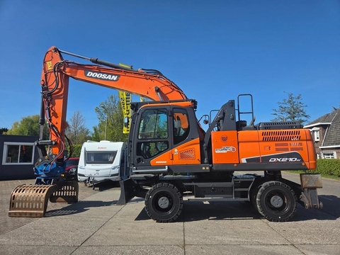 Doosan DX210W-5 2018 met Zijtveld S1202D sorteergrijper