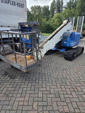 Hitachi HX99B rupshoogwerker 11.70m werkhoogte
