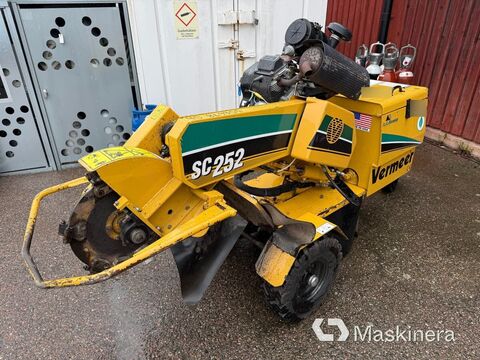 Vermeer SC252