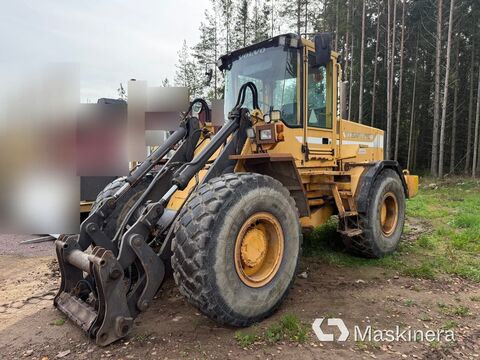 Volvo L90 B