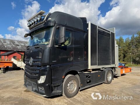 Mercedes Actros