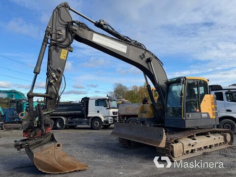 Volvo  ECR235EL