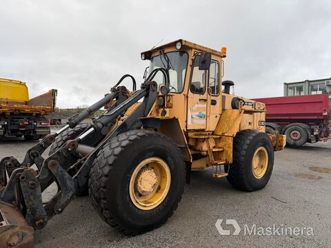 Volvo L90