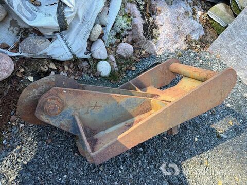 Sonstige Asfaltsskärare med B20-fäste (Rep.objekt)