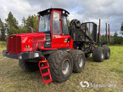 Komatsu 895 Forwarder