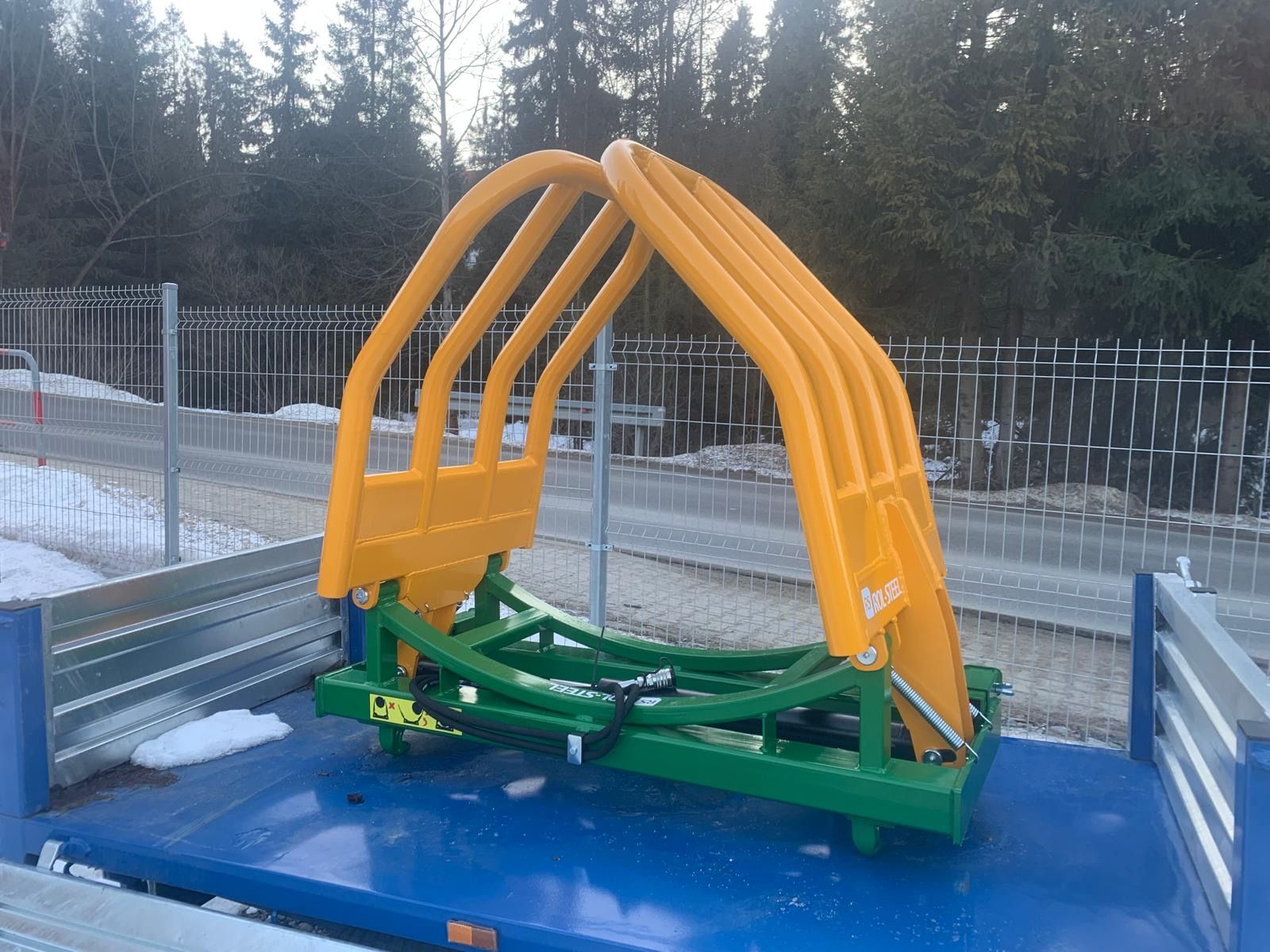 Ballenzange POL 2m EURO Rundballengreifer 3