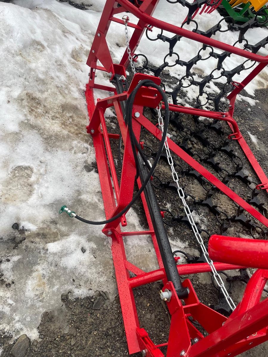 Wieseneggen 4m 4 Reihig Dreipunktanbau hydraulis 3