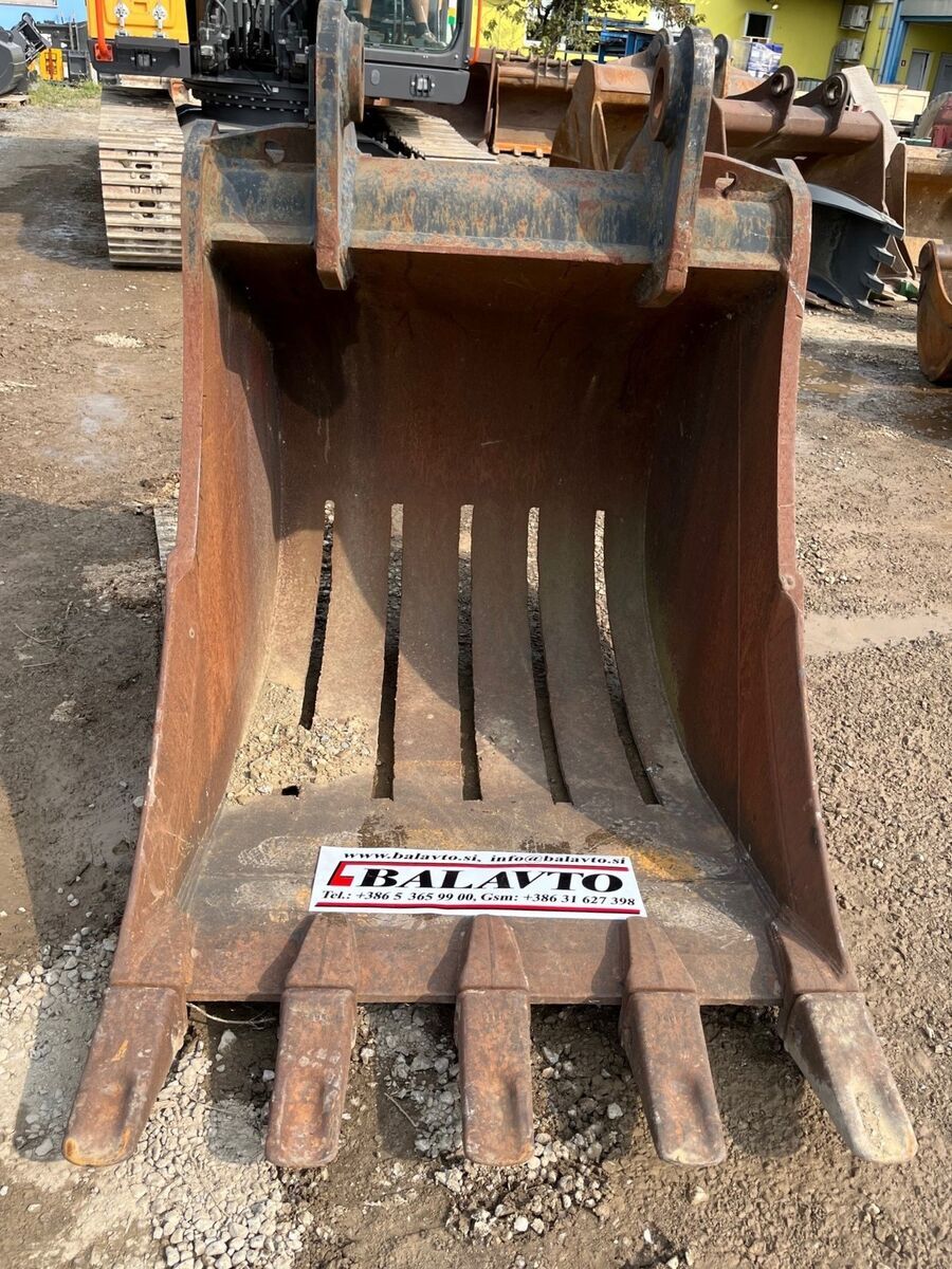 Digging bucket 1200 mm 2