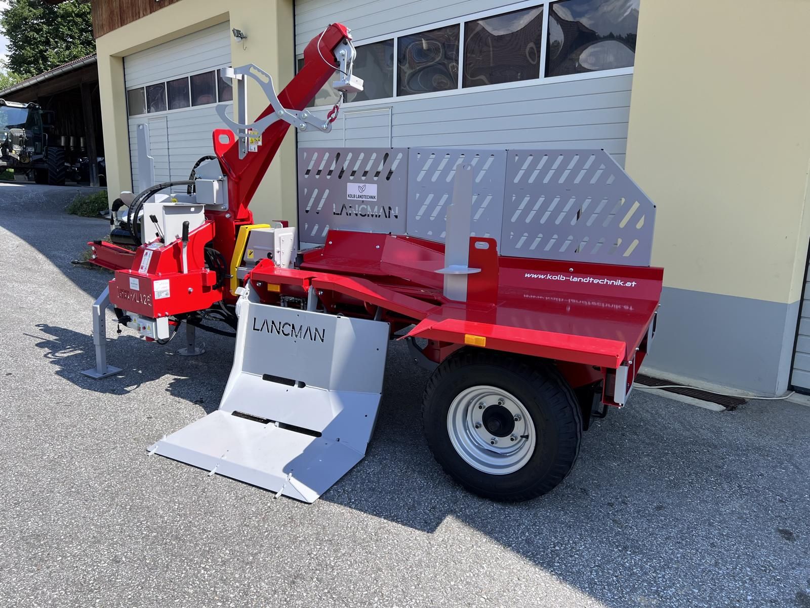 Lancman Holzspalter - Liegendspalter XLA 26 C Fahrwerk 3