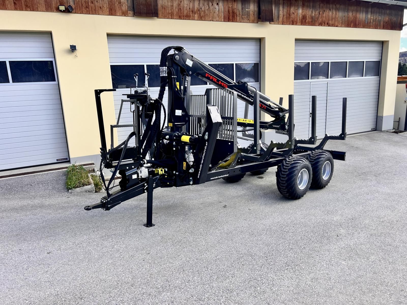 Palms H8D mit Kran K4.71 Forstanhänger-Rückewagen 2