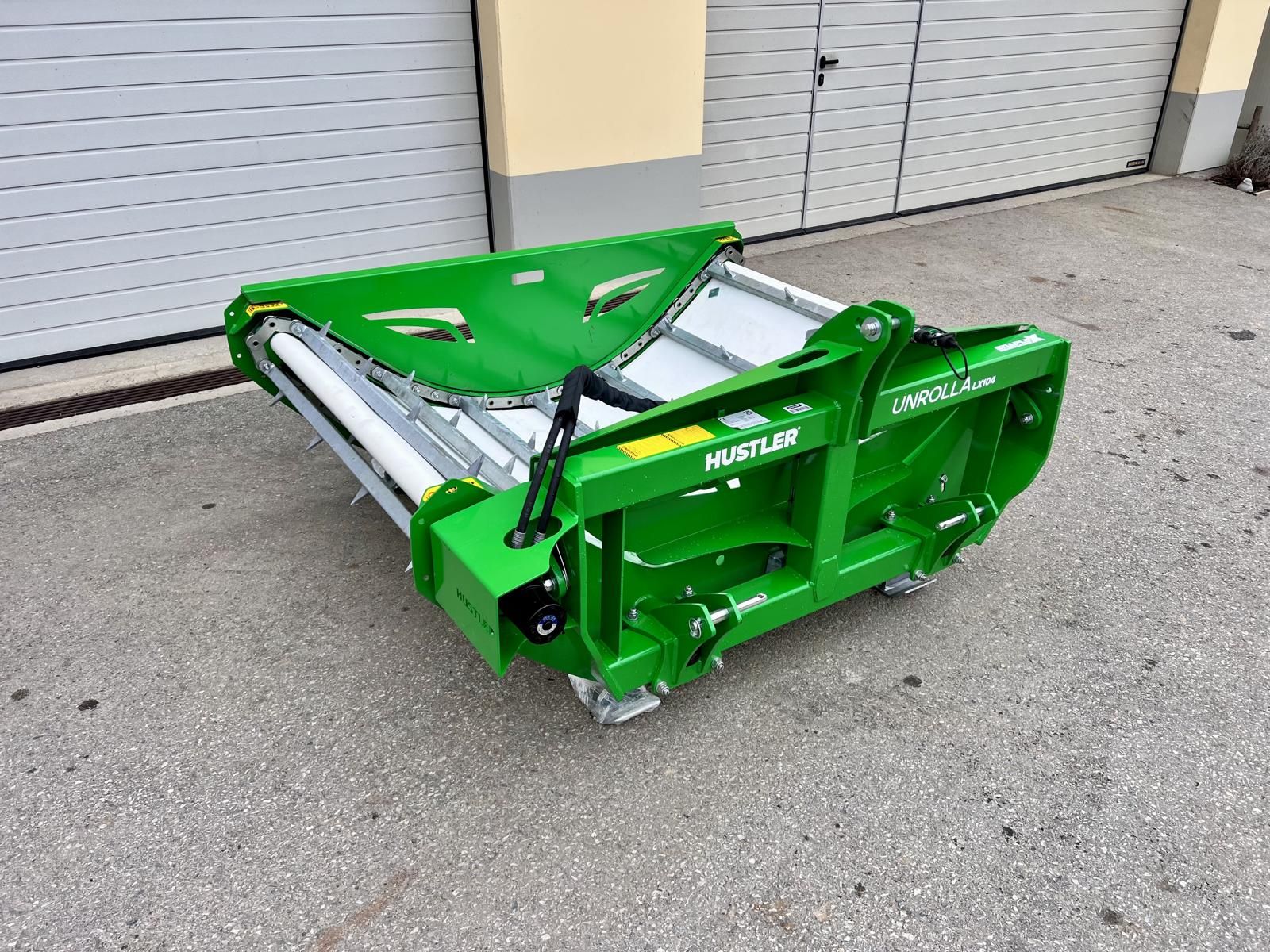 Hustler Ballenauflöser LX 104 Ballenabwickler 1