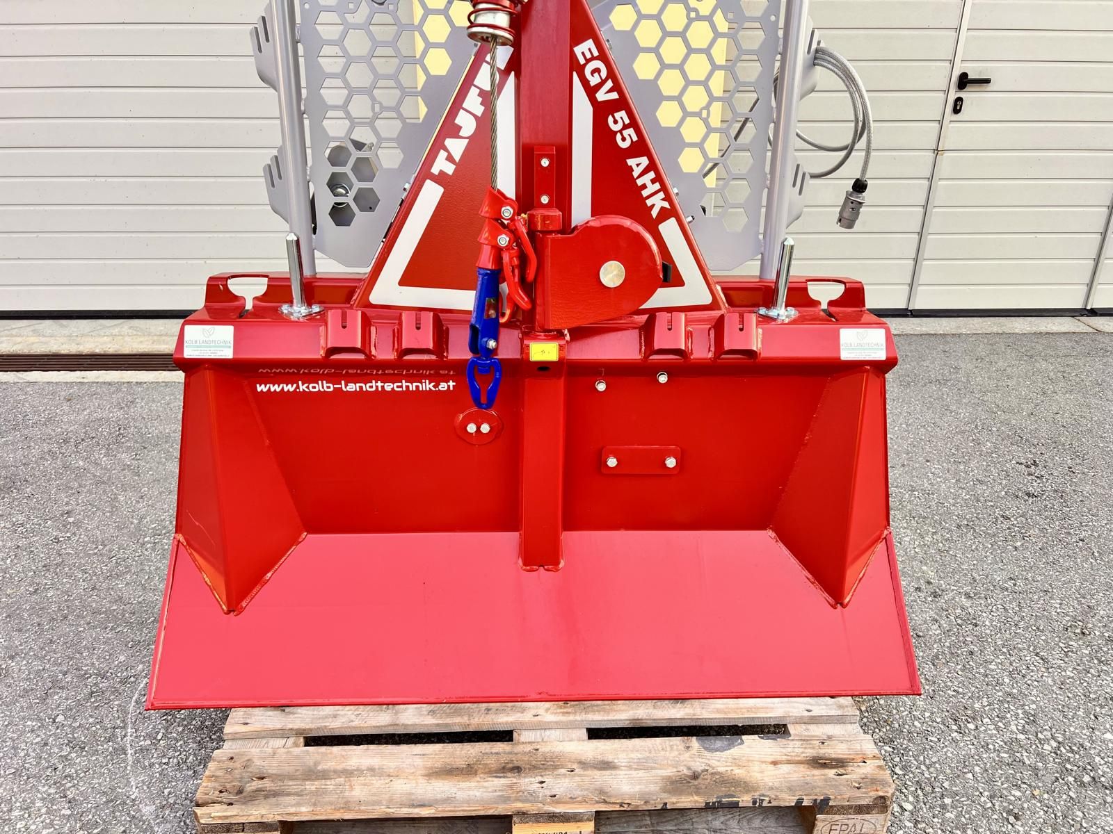 Tajfun EGV 55 AHK SG 1500 FUNK Seilwinde 3