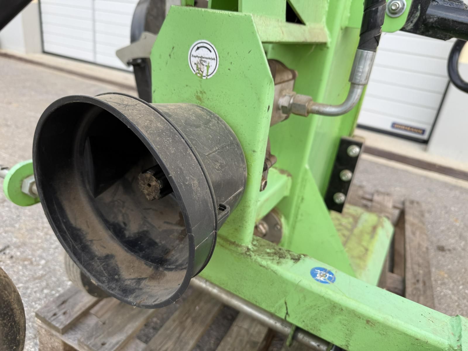 Zipper Holzspalter HS 30 Z  3