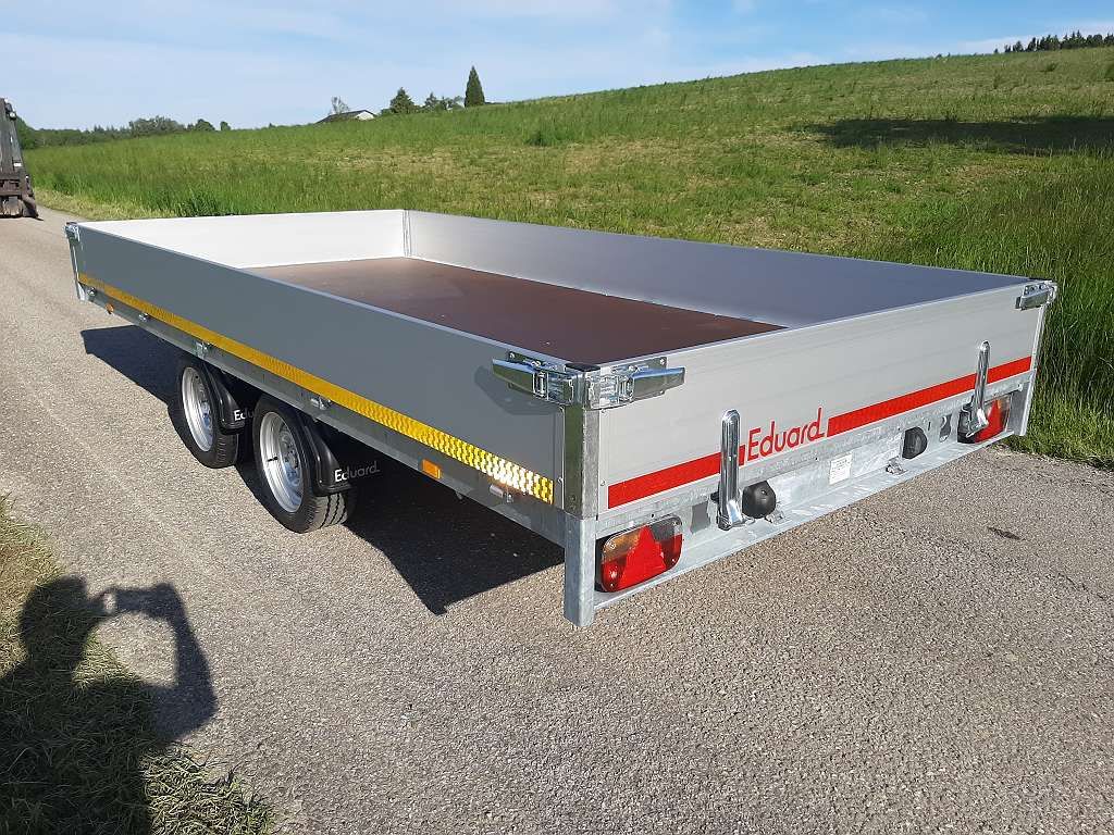 Eduard Neu! Eduard PKW Anhänger 3